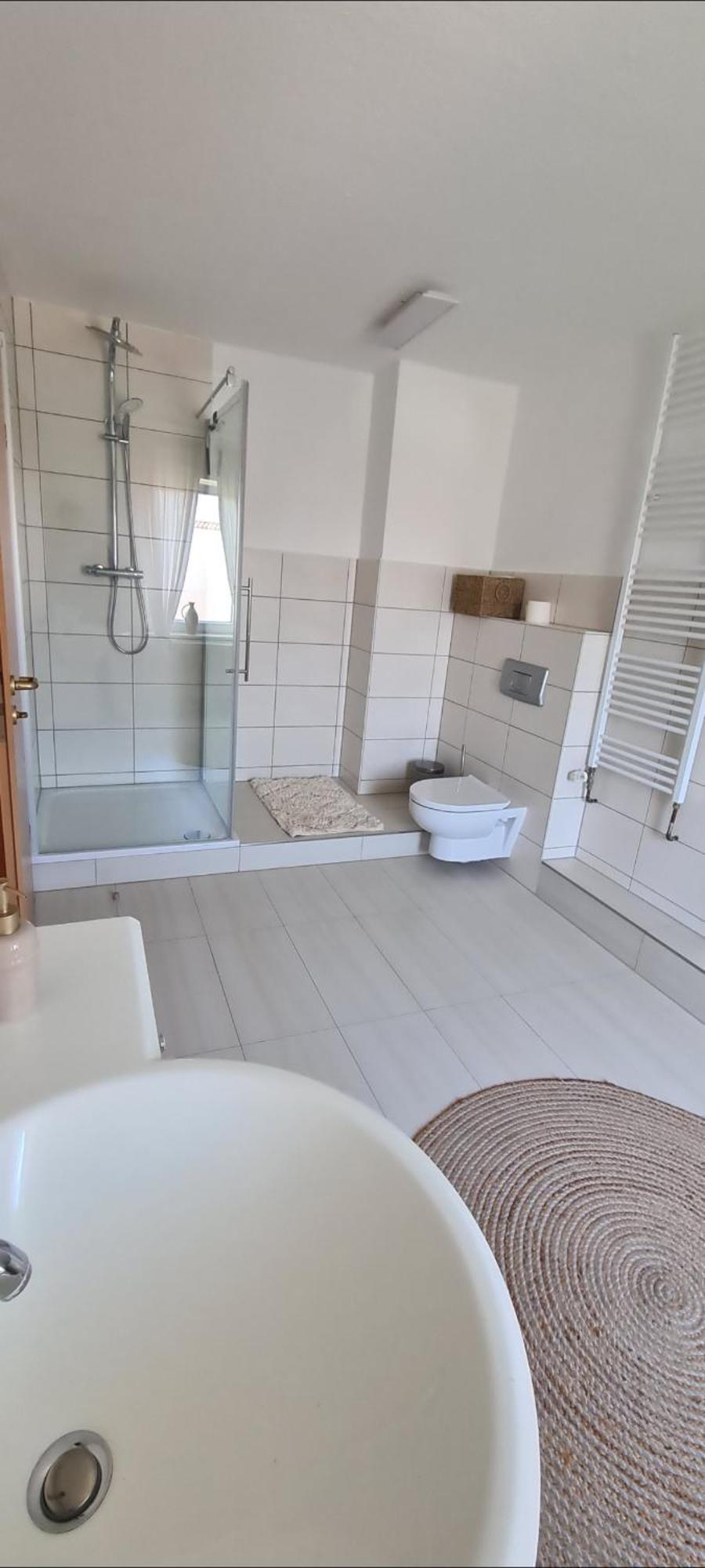 Stilvolle Ferienwohnung Free Parking, Space, Wlan Niestetal Luaran gambar