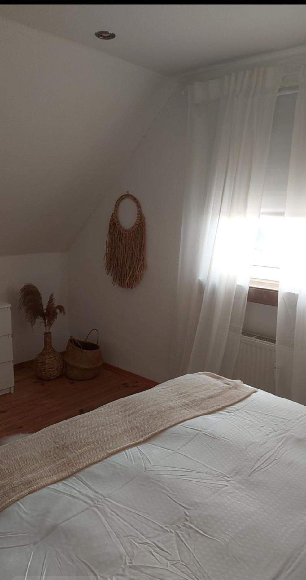 Stilvolle Ferienwohnung Free Parking, Space, Wlan Niestetal Luaran gambar